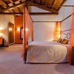 Palacio San Facundo Casa de hóspedes 2*