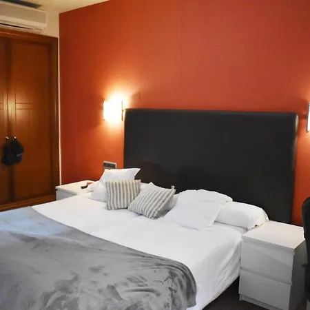 Πανσιόν Palacio San Facundo 2*