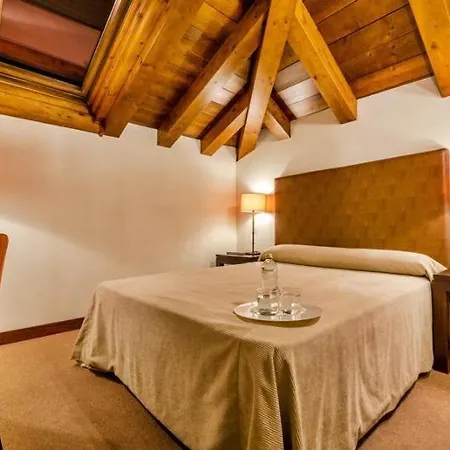Guest house Palacio San Facundo Segovia