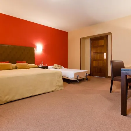 Πανσιόν Palacio San Facundo 2*