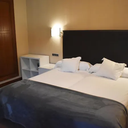 Palacio San Facundo Segovia