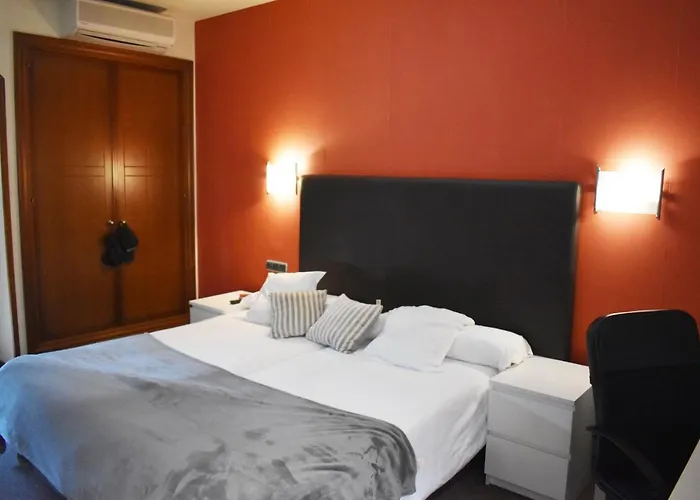 Guest house Palacio San Facundo 2*