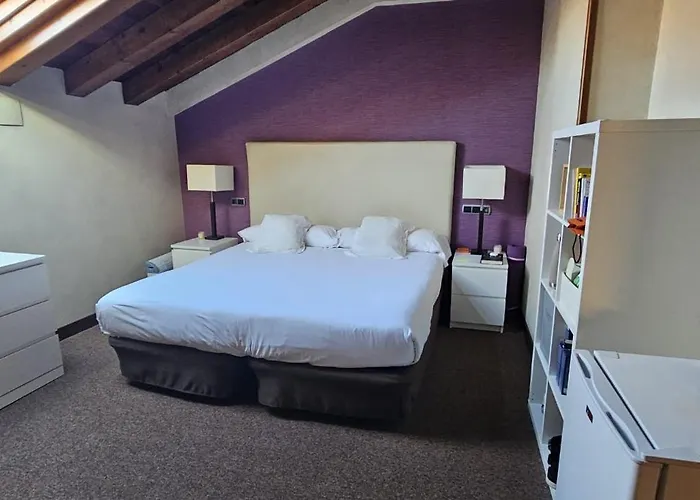 Palacio San Facundo 2*