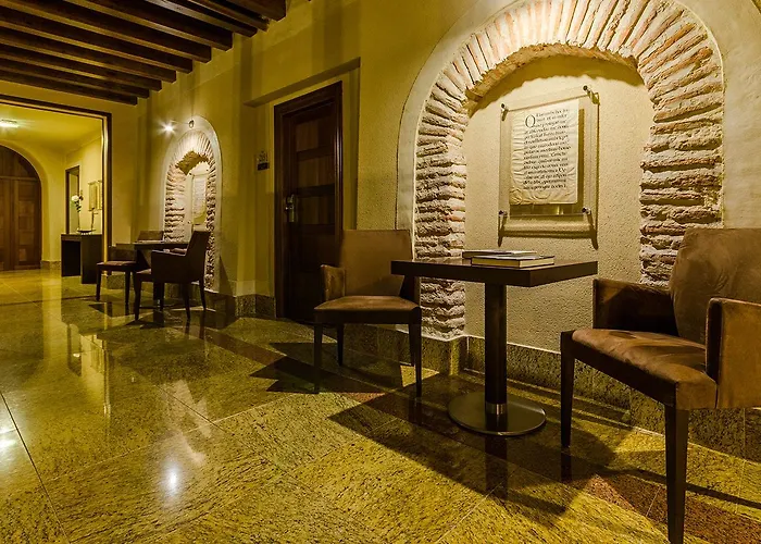 Πανσιόν Palacio San Facundo Σεγκόβια