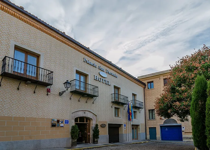 Πανσιόν Palacio San Facundo