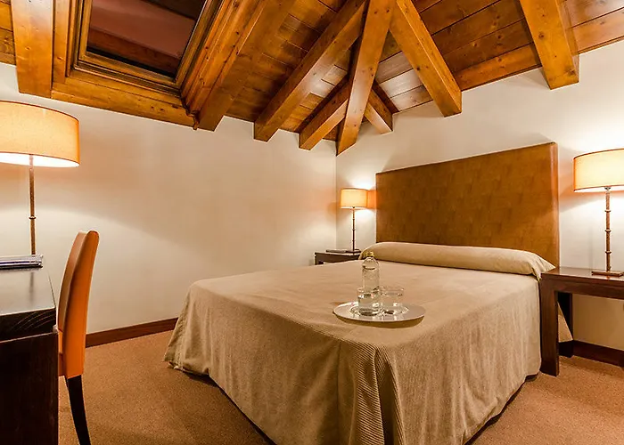 Palacio San Facundo Ségovie