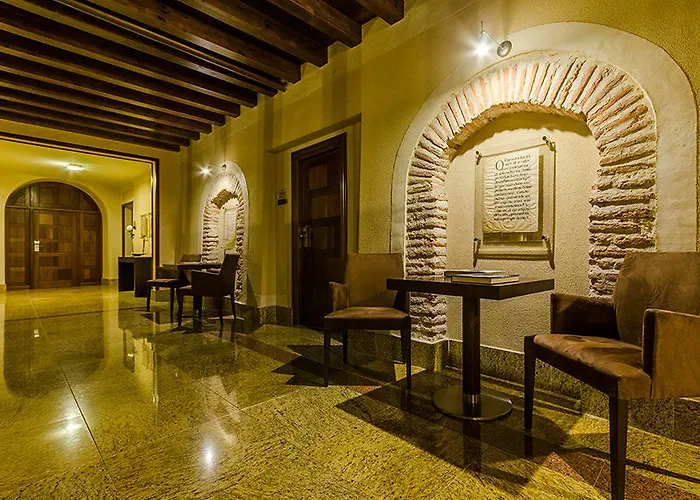 Palacio San Facundo Maison d'hôtes